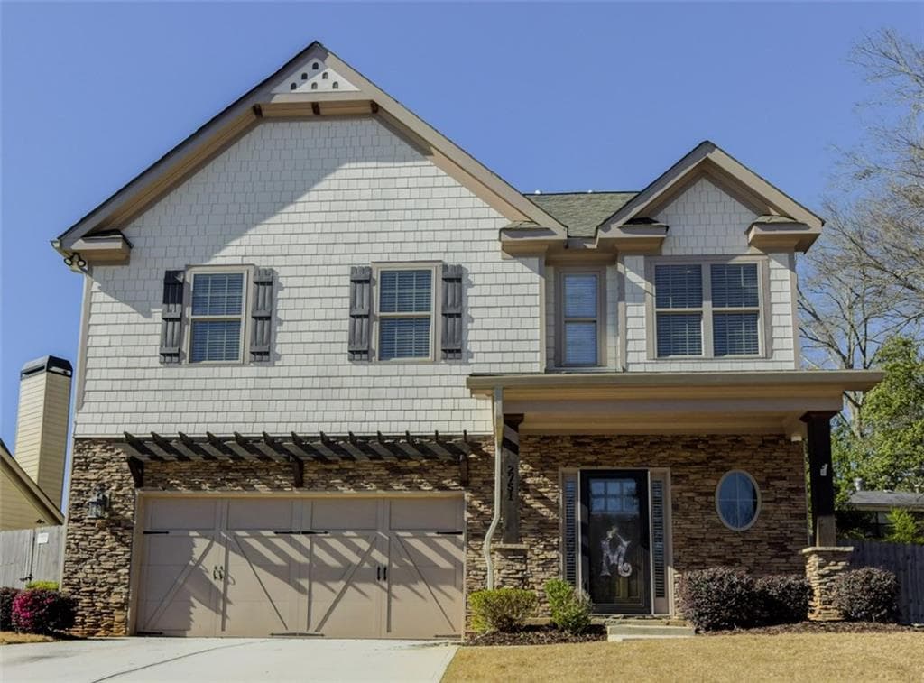 4 bedroom, 2,582 sq ft single family residence sold at 2751 Heritage Manor Walk, Decatur, GA 30034