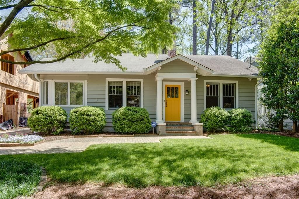 2 bedroom, 1,700 sq ft single family residence sold at 409 Emory Drive, Atlanta, GA 30307