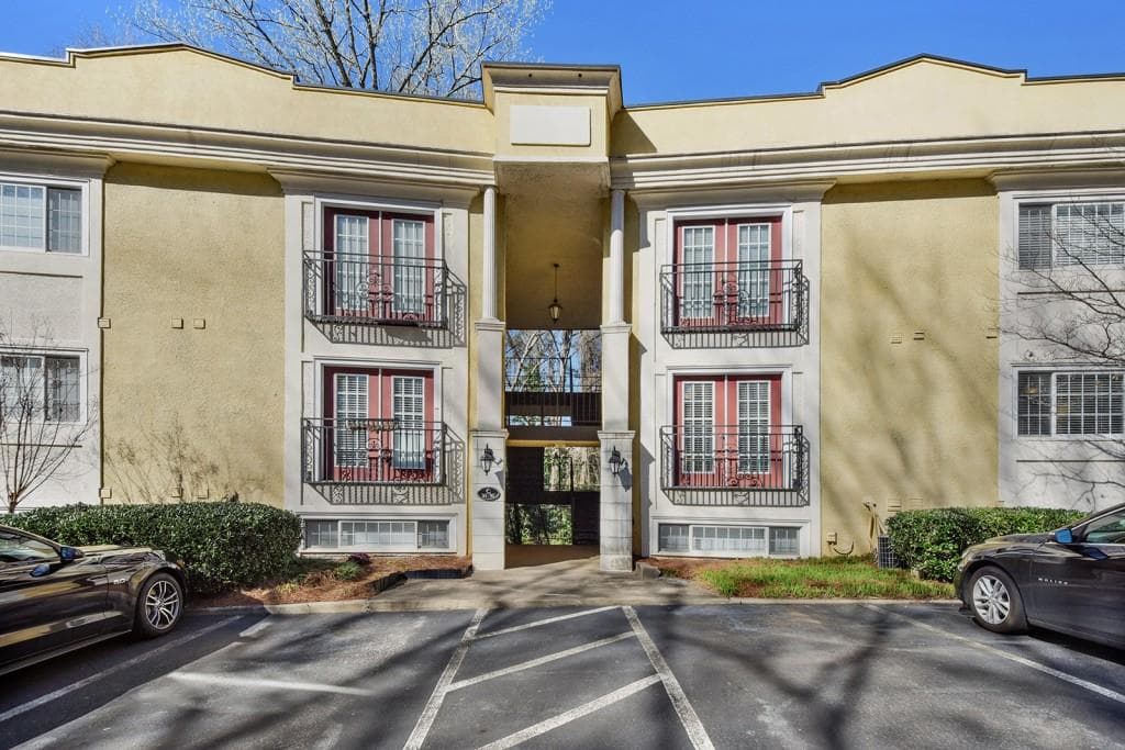 2 bedroom, 1,060 sq ft condominium sold at 1445 Monroe Drive C28, Atlanta, GA 30324