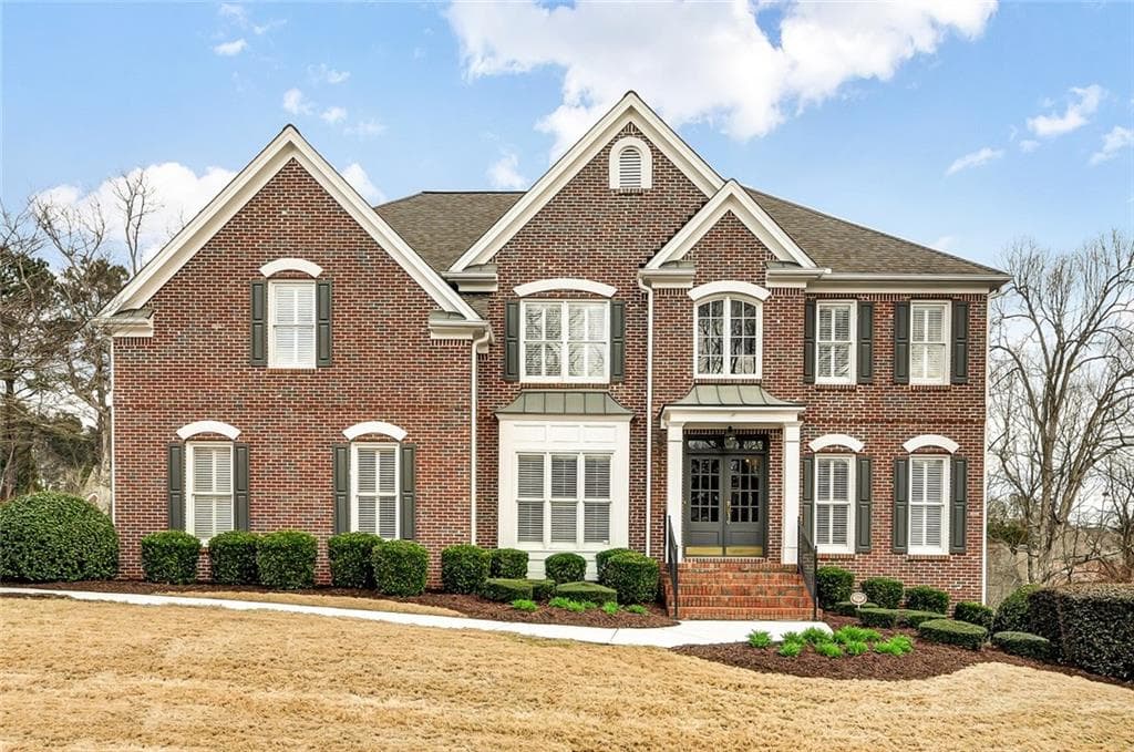 3901 Fort Trail, Roswell, GA 30075 — most recent listing photo
