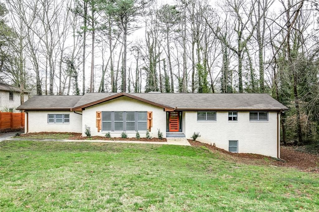 5 bedroom, 2,221 sq ft single family residence sold at 1248 Oakcrest Drive, Atlanta, GA 30311