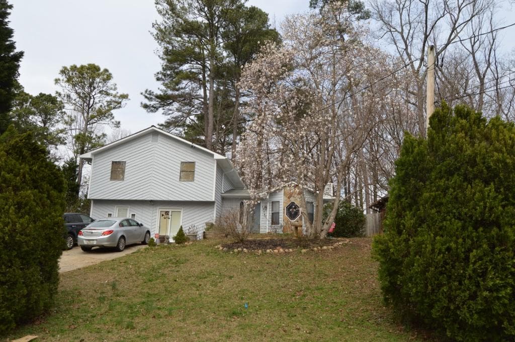 3246 Oakbrook Lane, Clarkston, GA 30021 — most recent listing photo