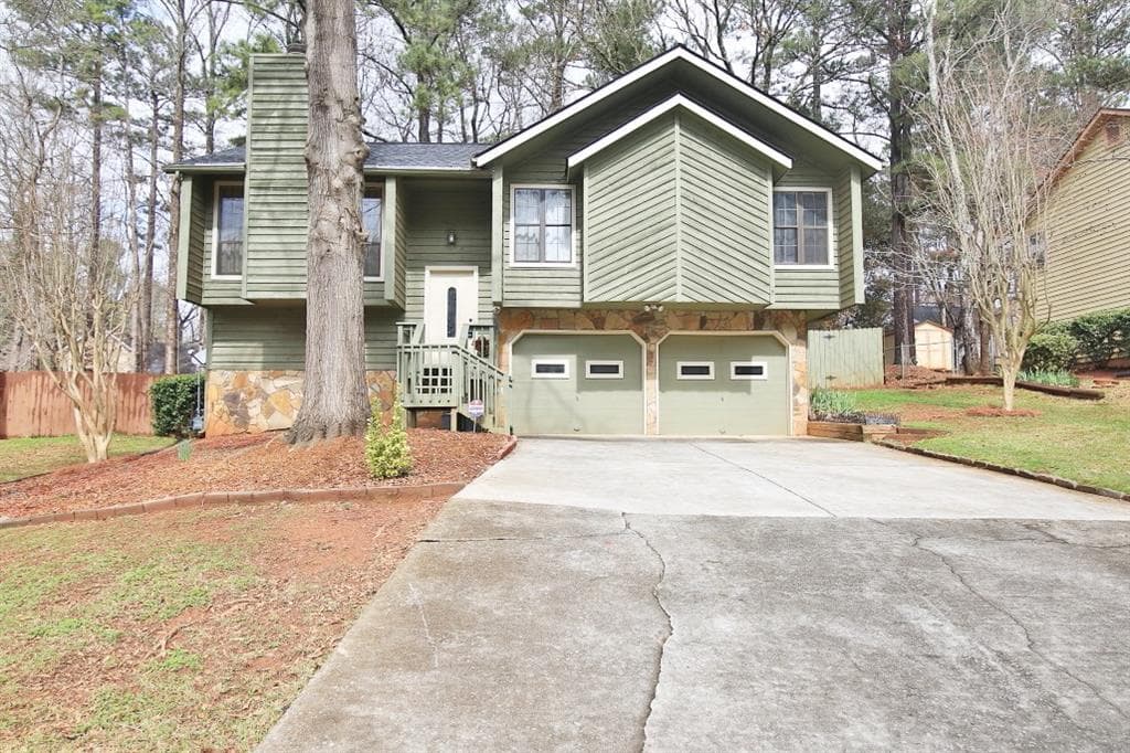 2819 Porter Drive, Lawrenceville, GA 30044 — most recent listing photo