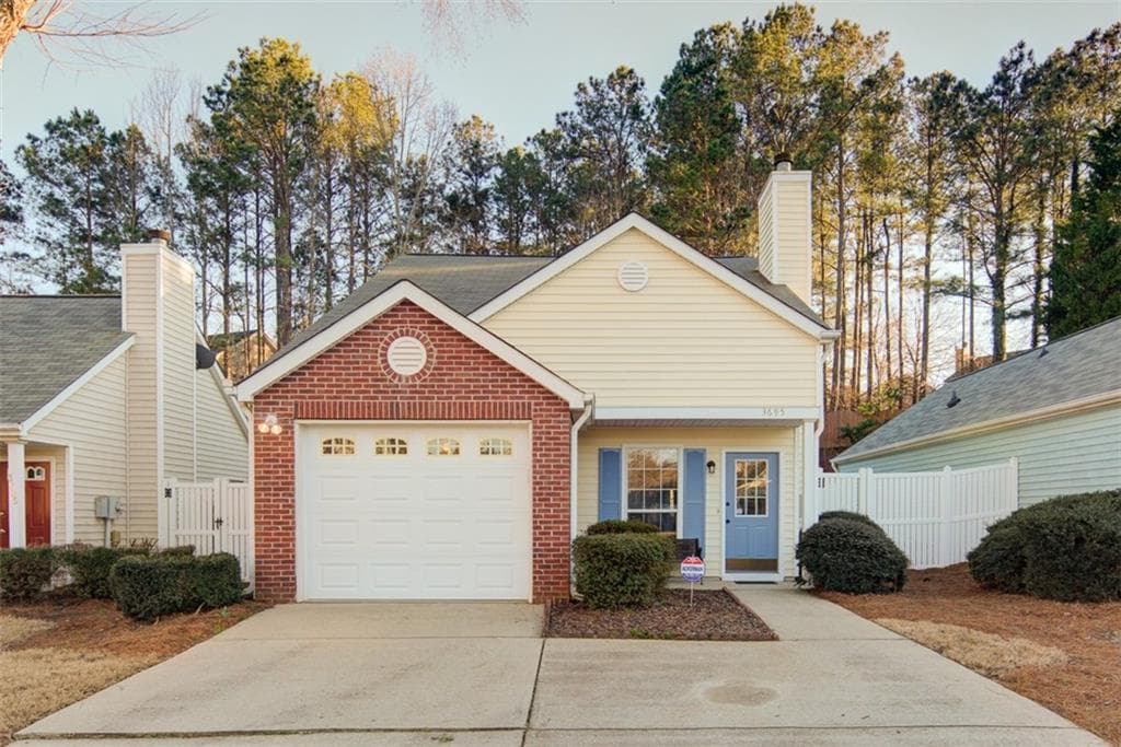3 bedroom, 1,280 sq ft single family residence sold at 3695 Jones Ferry Lane, Alpharetta, GA 30022