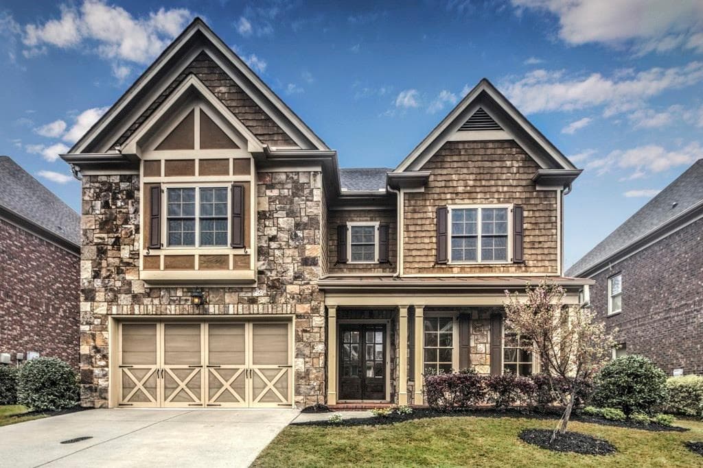 6292 Mount Vernon Oaks Drive, Sandy Springs, GA 30328 — most recent listing photo