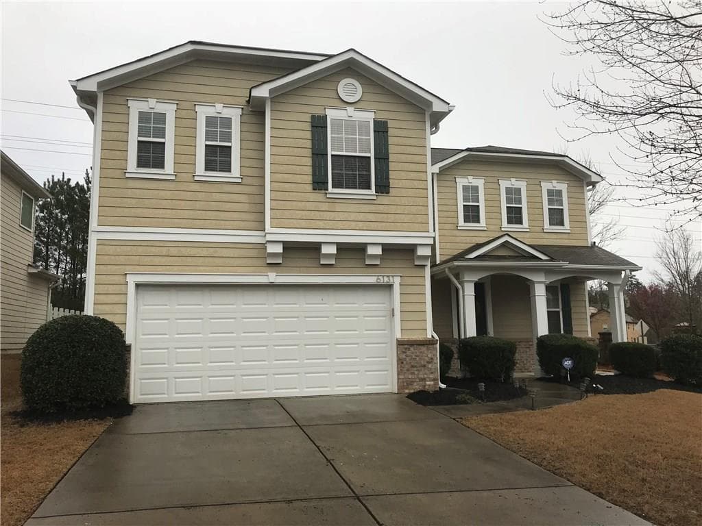 3 bedroom, 2,757 sq ft single family residence sold at 6131 Sparkling Cove Lane, Buford, GA 30518