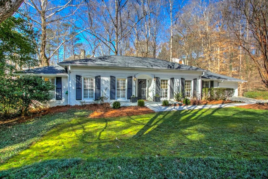4 bedroom, 1,888 sq ft single family residence sold at 1339 Bohler Court, Atlanta, GA 30327