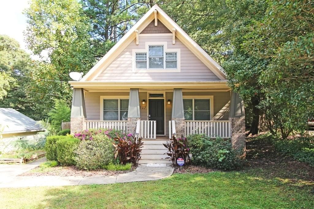 727 Milton Street, Scottdale, GA 30079 — most recent listing photo