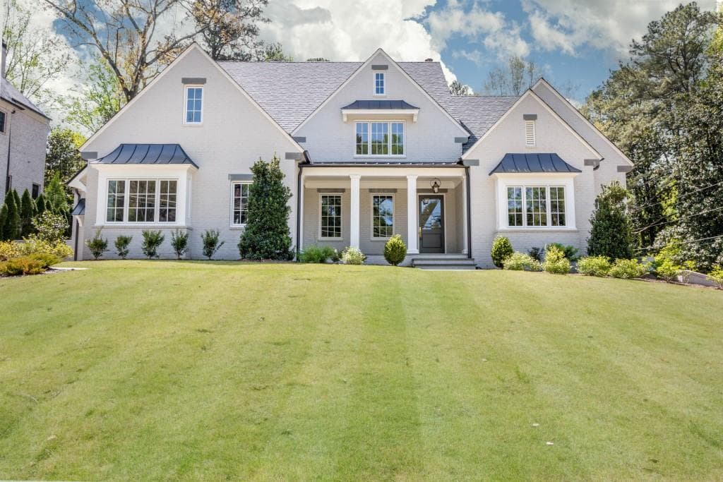 7 bedroom, 8,000 sq ft single family residence sold at 358 Cochran Drive, Atlanta, GA 30327