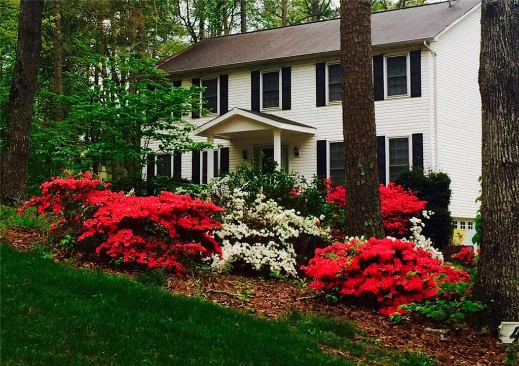 401 Three Oaks Drive, Calhoun, GA 30701 — most recent listing photo