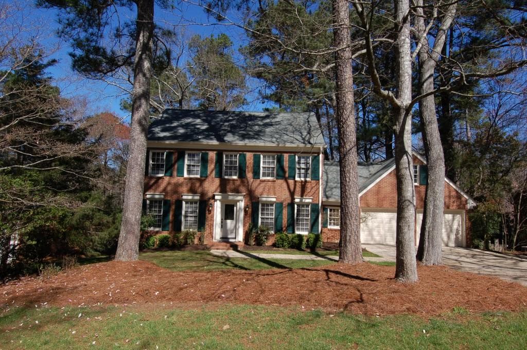 415 Sassafras Lane, Roswell, GA 30076 — most recent listing photo