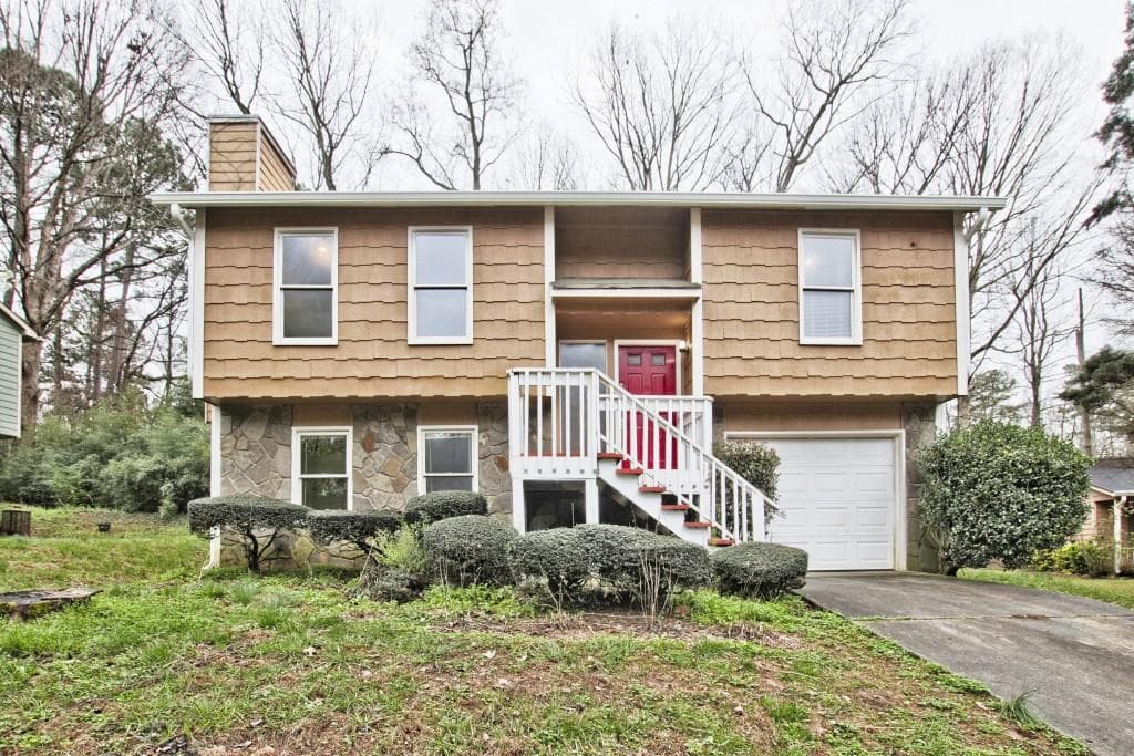 694 Greenhedge Drive, Stone Mountain, GA 30088 — most recent listing photo