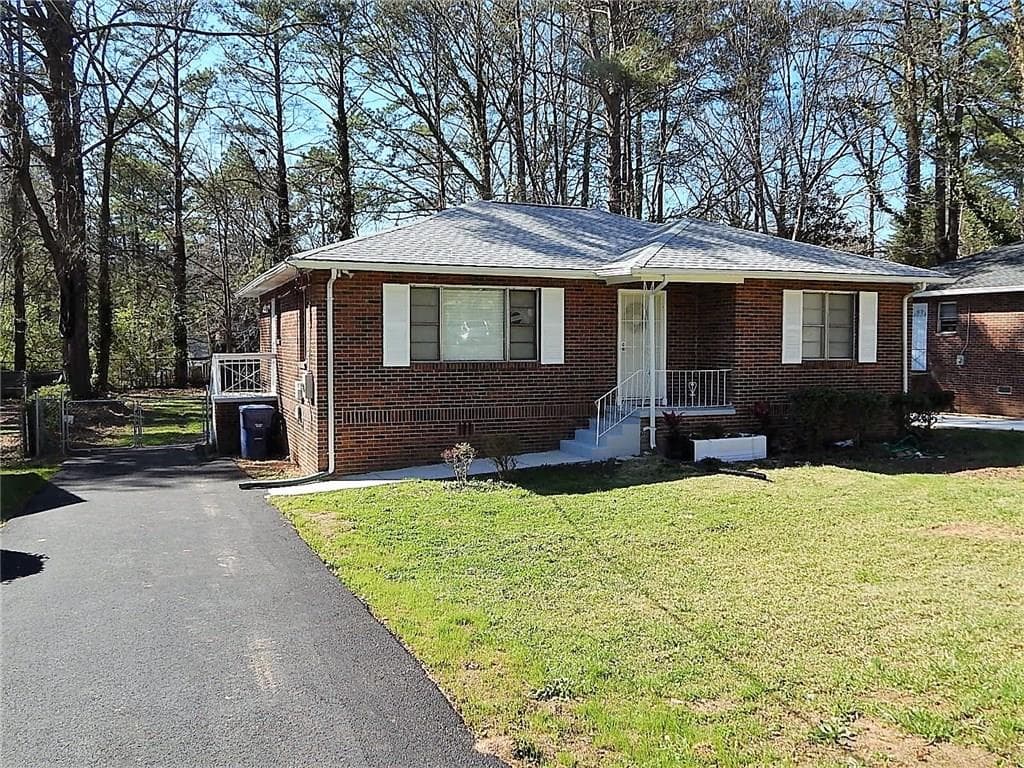 3 bedroom, 1,224 sq ft single family residence sold at 1533 Alder Lane, Atlanta, GA 30311