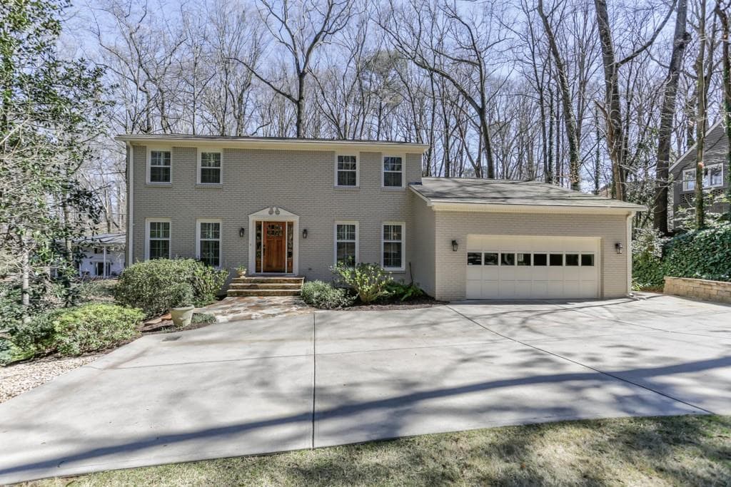 4 bedroom, 2,678 sq ft single family residence sold at 3230 Teton Drive, Atlanta, GA 30339