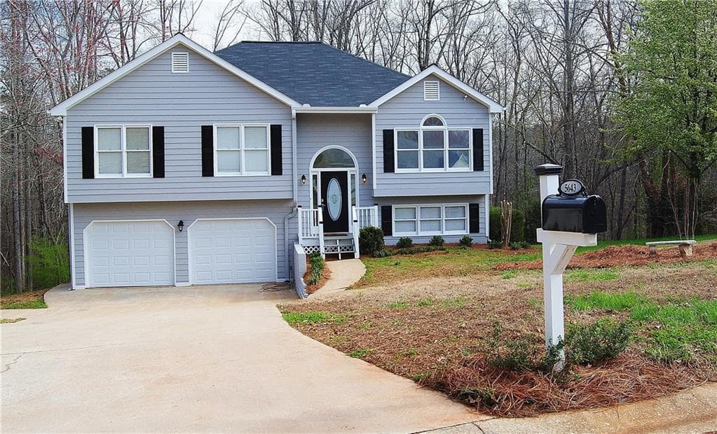 5 bedroom, 2,268 sq ft single family residence sold at 5643 Pipsissewa Drive, Flowery Branch, GA 30542