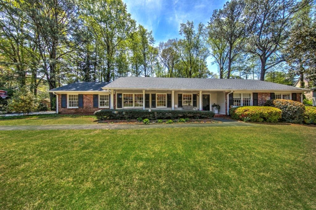 745 Northland Court, Sandy Springs, GA 30342 — most recent listing photo