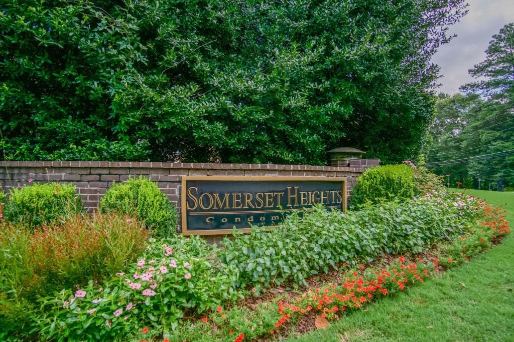3 bedroom, 1,430 sq ft condominium sold at 1501 Clairmont Road 636, Decatur, GA 30033