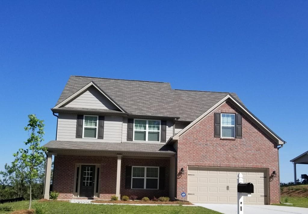 4 bedroom single family residence sold at 5200 Rosewood Place, Fairburn, GA 30213