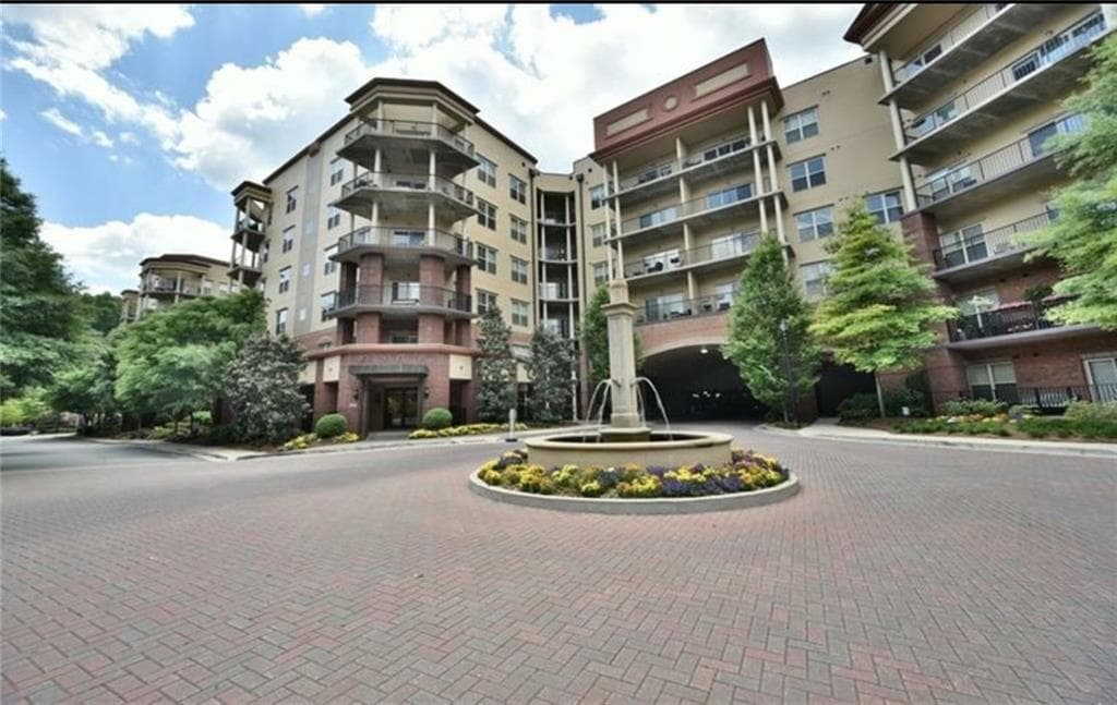 2 bedroom, 1,310 sq ft condominium sold at 200 River Vista Drive 436, Atlanta, GA 30339
