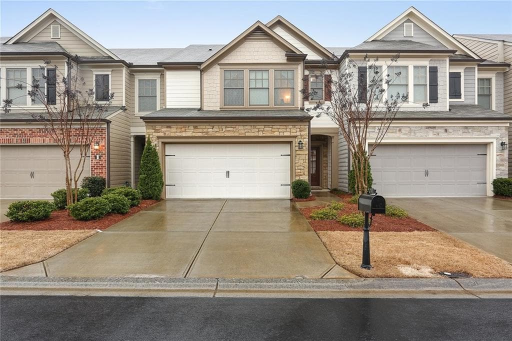3 bedroom, 1,857 sq ft townhouse sold at 730 Middleton Place, Alpharetta, GA 30004