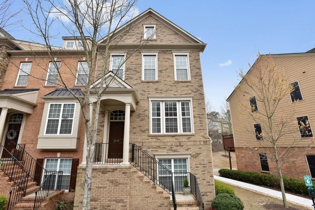 2175 Weldonberry Drive, Atlanta, GA 30319 — most recent listing photo