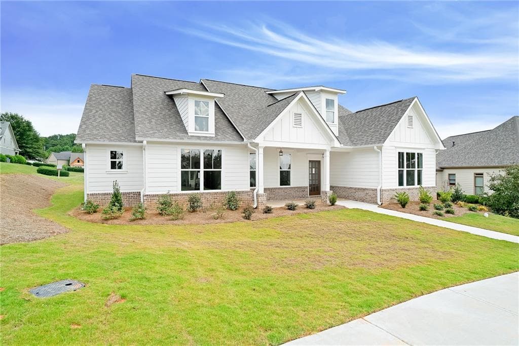 25 Magnolia Circle, Hoschton, GA 30548 — most recent listing photo