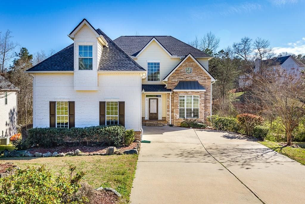 4 bedroom, 2,252 sq ft single family residence sold at 308 Oscar Way, Dallas, GA 30132