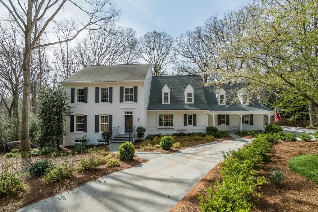 535 Valley Hall Drive, Sandy Springs, GA 30350 — most recent listing photo