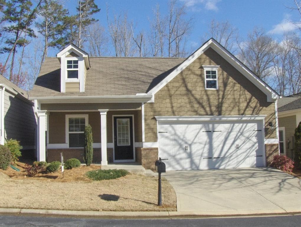 2 bedroom, 1,795 sq ft single family residence sold at 155 Abbey Circle, Woodstock, GA 30188