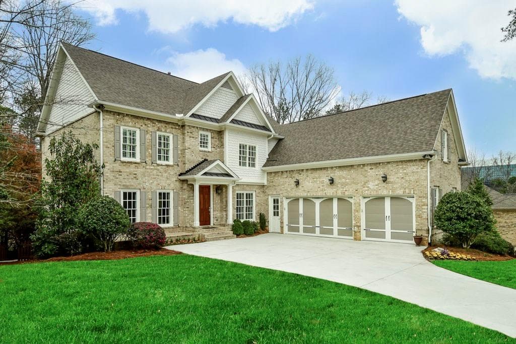 4252 Ashwoody Trail, Brookhaven, GA 30319 — most recent listing photo