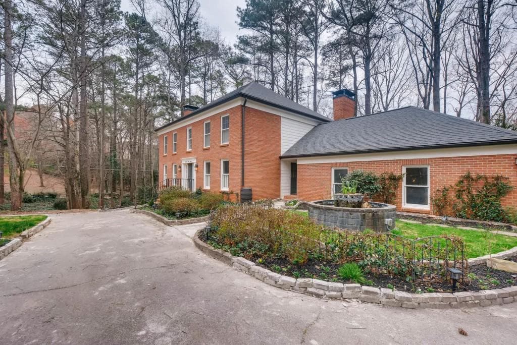 7715 Ryefield Drive, Sandy Springs, GA 30350 — most recent listing photo