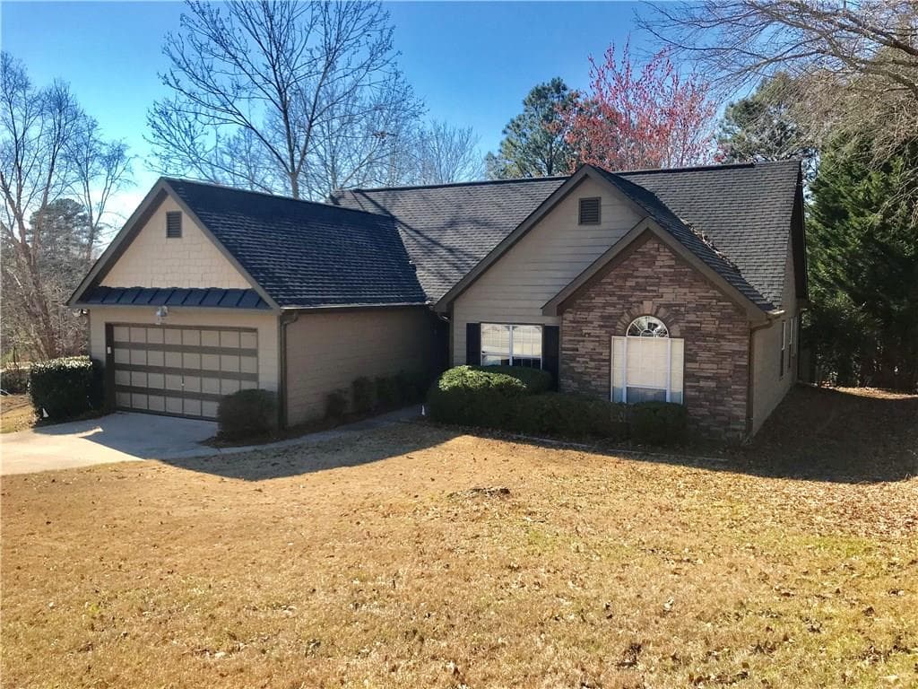 3 bedroom, 1,503 sq ft single family residence sold at 1280 Waterwood Drive, Loganville, GA 30052