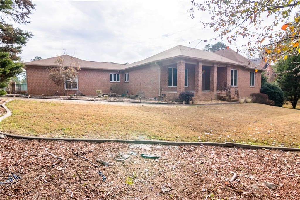 300 North Drive, Fayetteville, GA 30214 — most recent listing photo