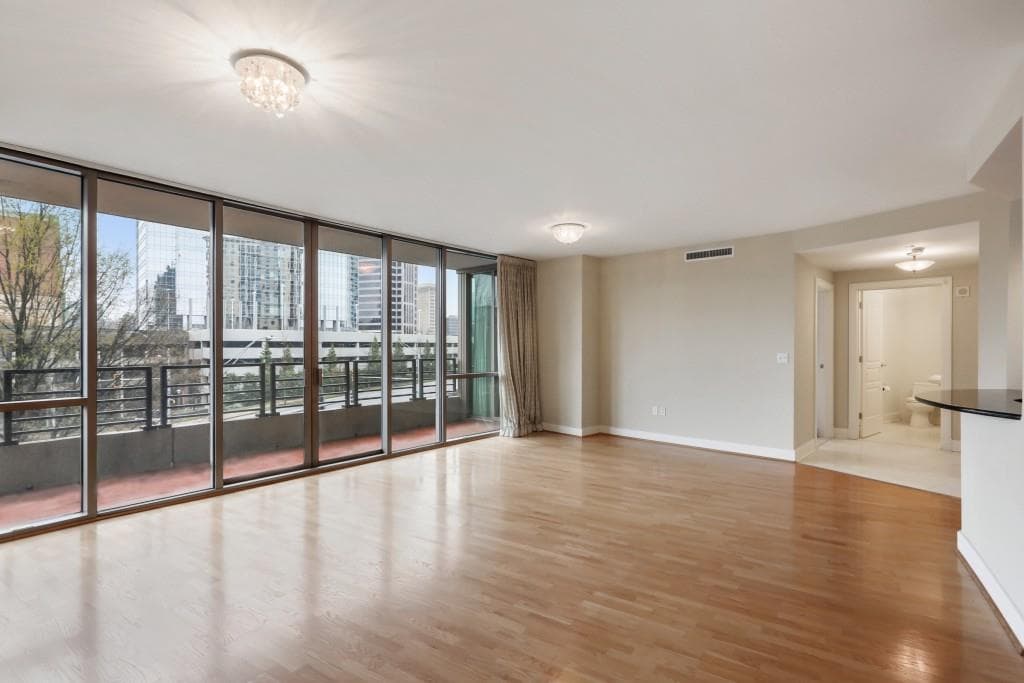 700 Park Regency Place 703, Atlanta, GA 30326 — most recent listing photo