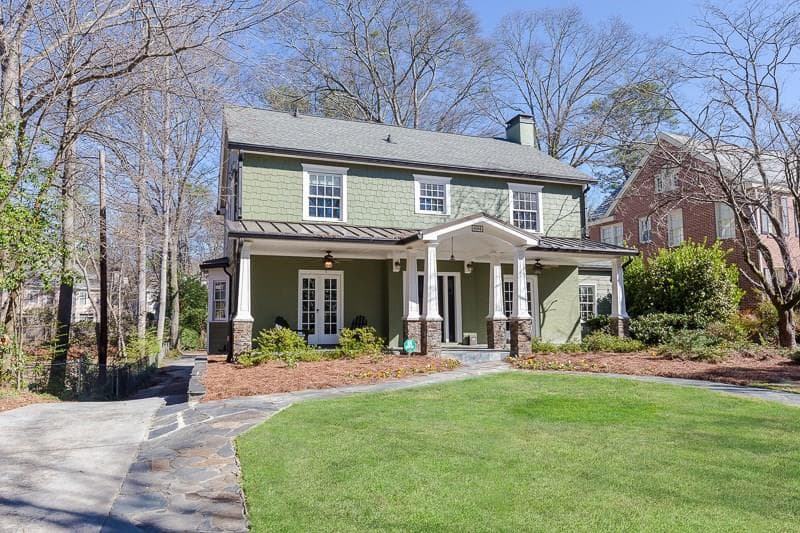5 bedroom, 3,168 sq ft single family residence sold at 694 E Morningside Drive, Atlanta, GA 30324