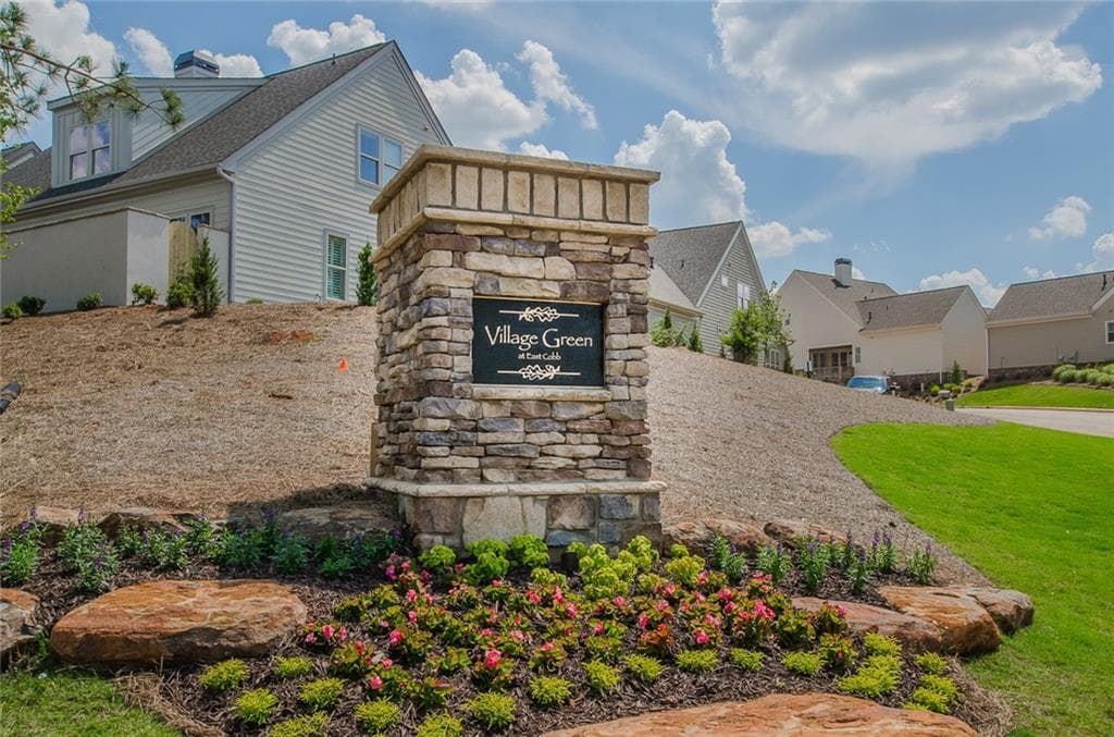 2130 Threadneedle Lane, Marietta, GA 30062 — most recent listing photo