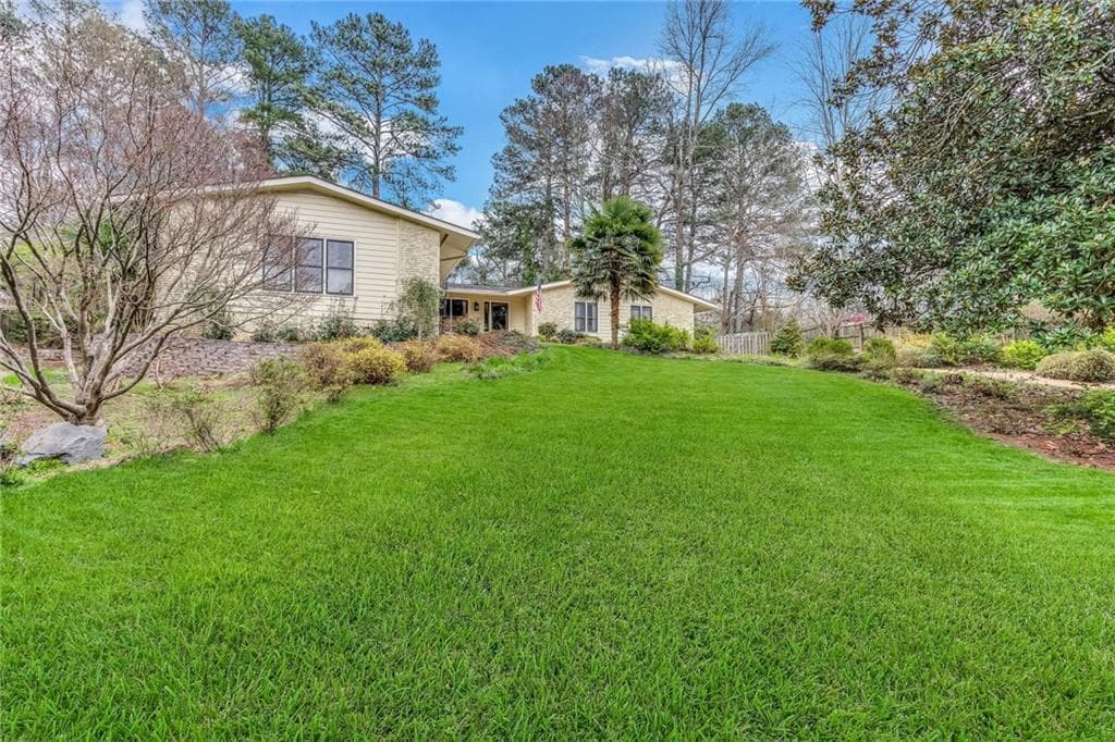 4263 Berkford Circle, Brookhaven, GA 30319 — most recent listing photo