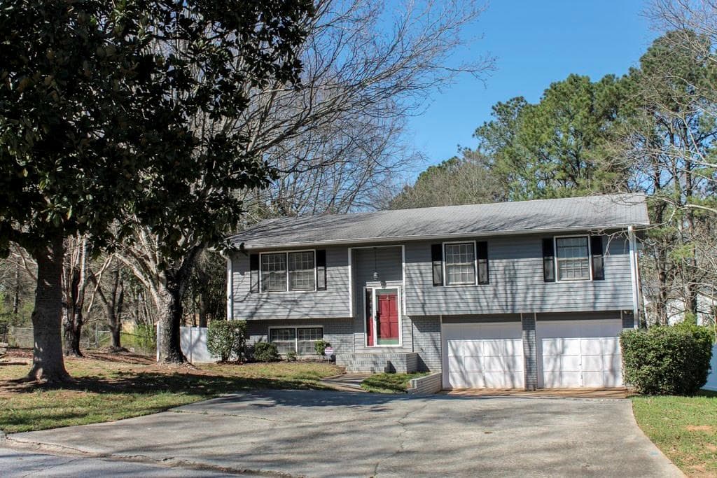 1301 Grovenor Way, Riverdale, GA 30296 — most recent listing photo