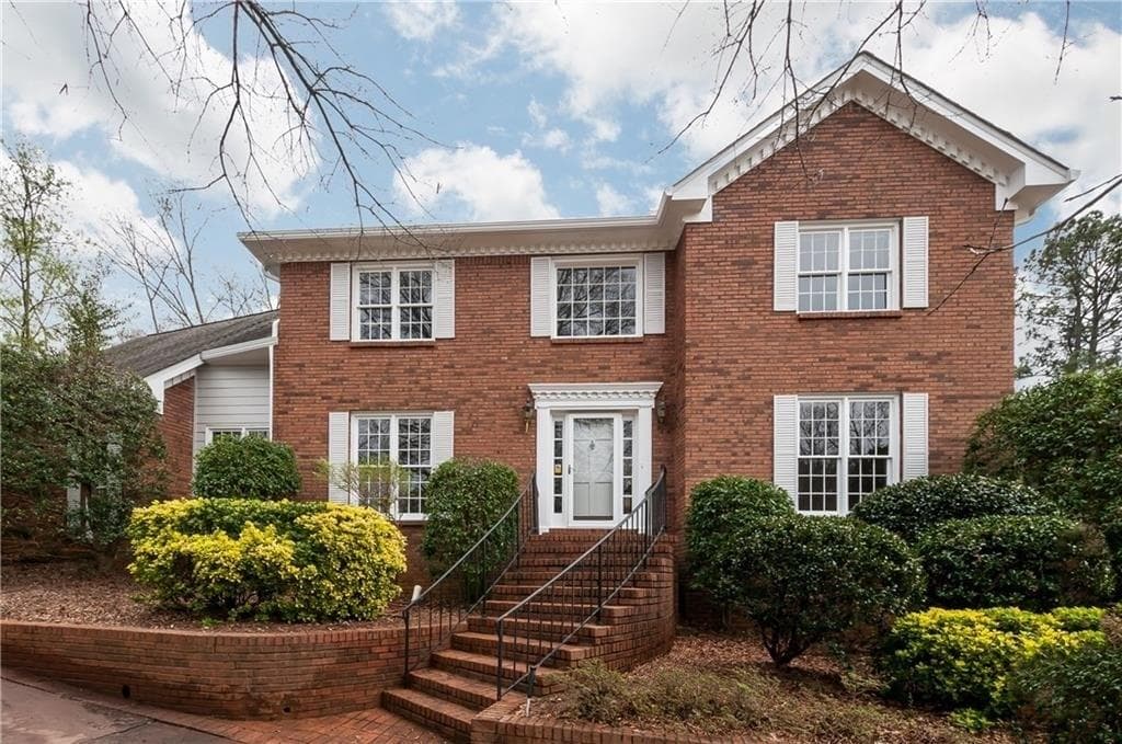 4 bedroom, 4,195 sq ft single family residence sold at 1956 Wellington Lane, Marietta, GA 30062