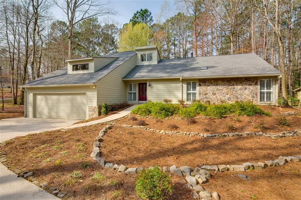 2349 Chimney Springs Drive, Marietta, GA 30062 — most recent listing photo