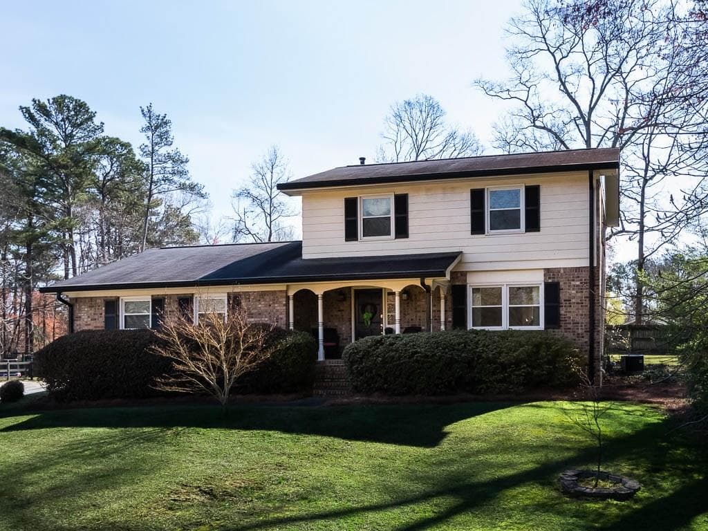 4 bedroom, 1,844 sq ft single family residence sold at 3275 Ann Road, Smyrna, GA 30080