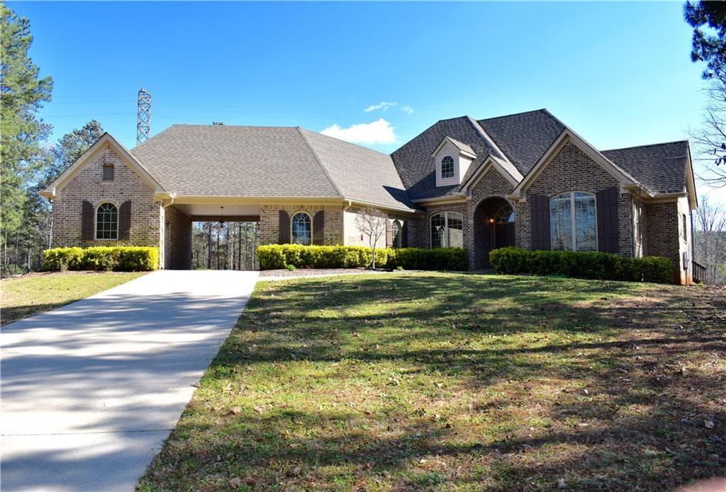 4 bedroom single family residence sold at 114 Greenridge Way, Newnan, GA 30265