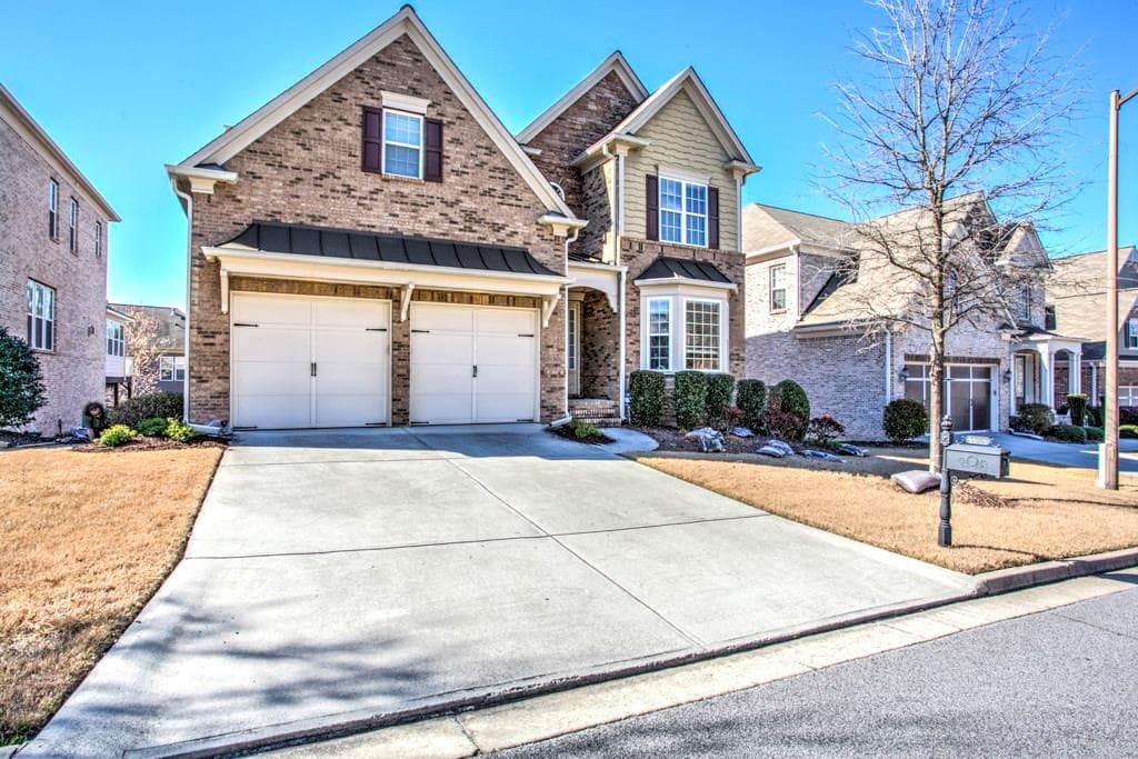 5 bedroom, 4,321 sq ft single family residence sold at 4684 Prater Way, Smyrna, GA 30080