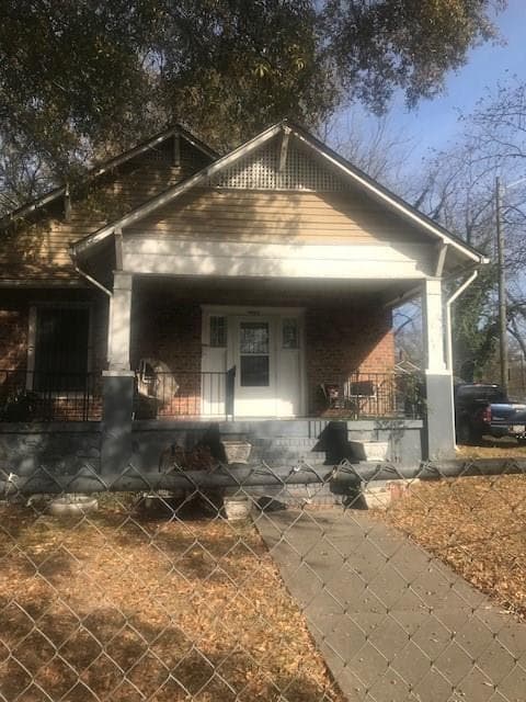 2 bedroom, 1,294 sq ft single family residence sold at 1479 SW Ralph David Abernathy Boulevard, Atlanta, GA 30310