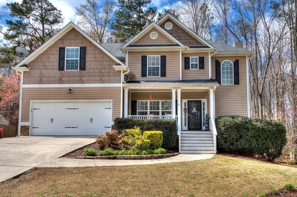 4 bedroom, 2,351 sq ft single family residence sold at 251 Chandler Ridge Drive, Douglasville, GA 30134