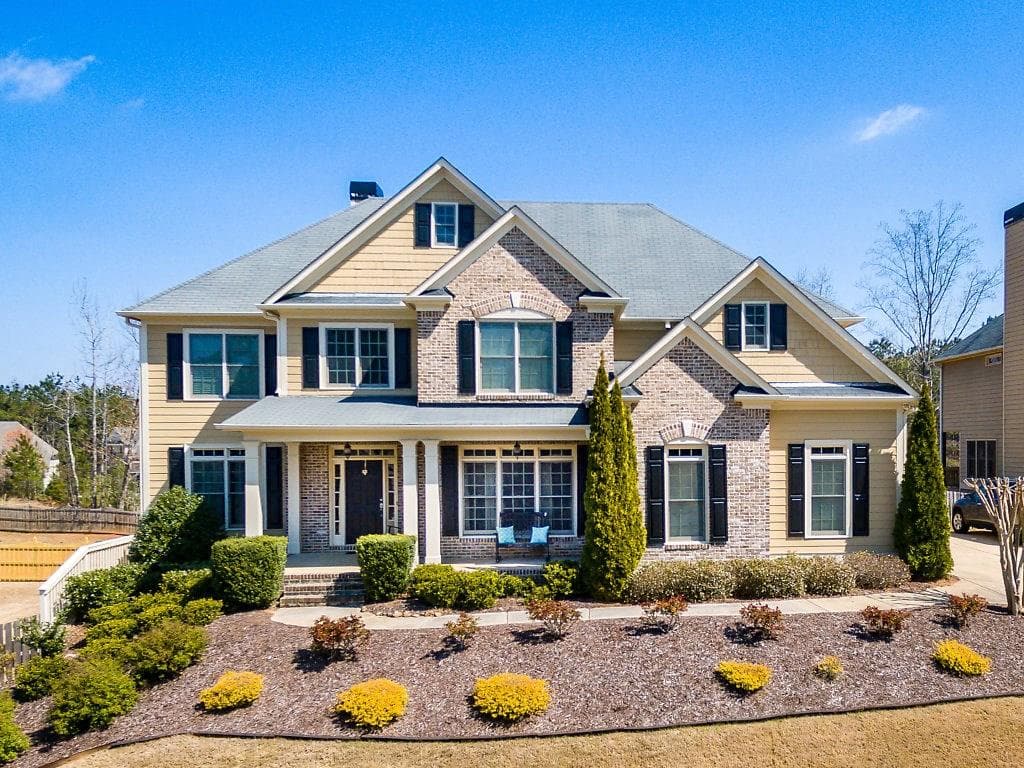 4 bedroom, 2,962 sq ft single family residence sold at 271 IVY HALL Lane, Dallas, GA 30132