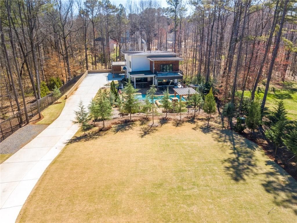 390 Taylor Road, Suwanee, GA 30024 — most recent listing photo