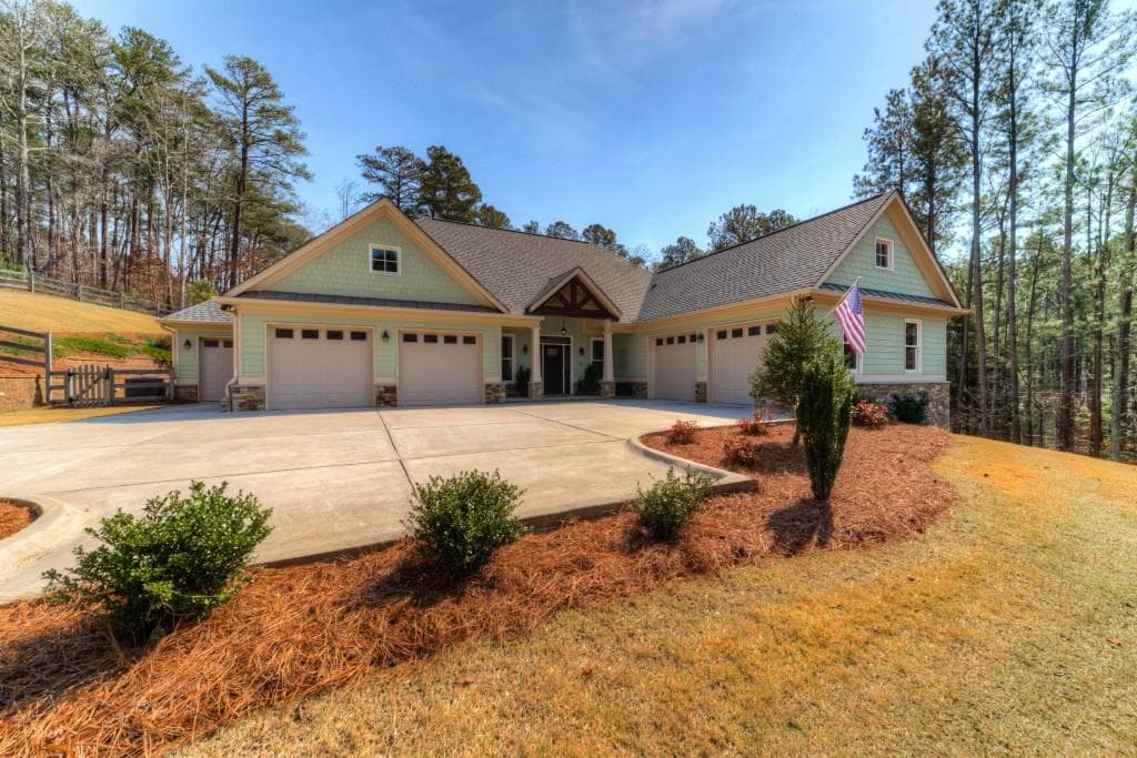 4 bedroom, 3,755 sq ft single family residence sold at 1520 Birmingham Road, Milton, GA 30004