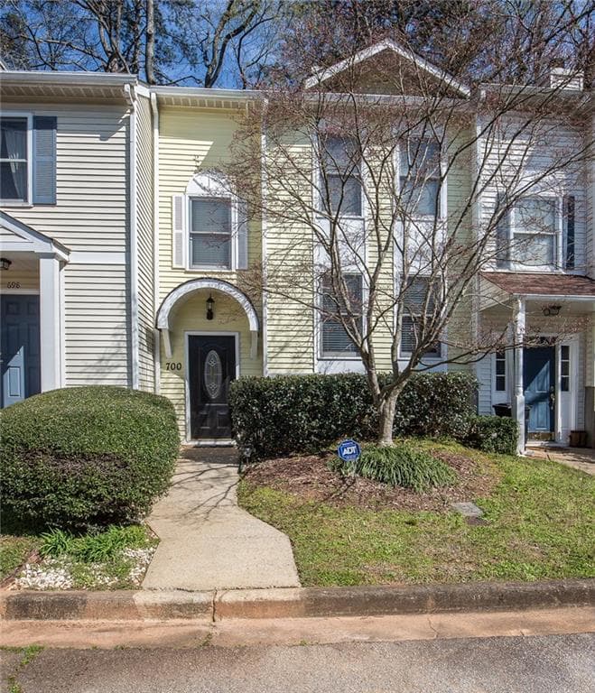 700 Stratford Green, Avondale Estates, GA 30002 — most recent listing photo