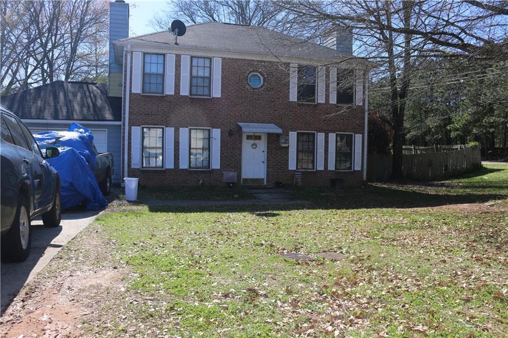 3 bedroom, 1,600 sq ft single family residence sold at 1226 Samuel Drive, Norcross, GA 30093